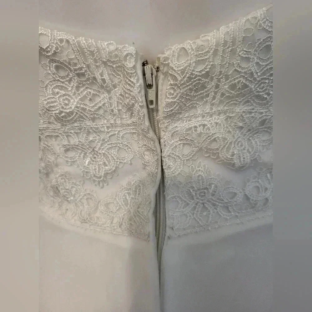 MOONLIGHT Bridal Gown Embroidered Lace and Beading Modern Fairytale Dress(6)NWT